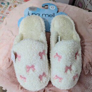 Luna Mellow Coquette Bow Slippers